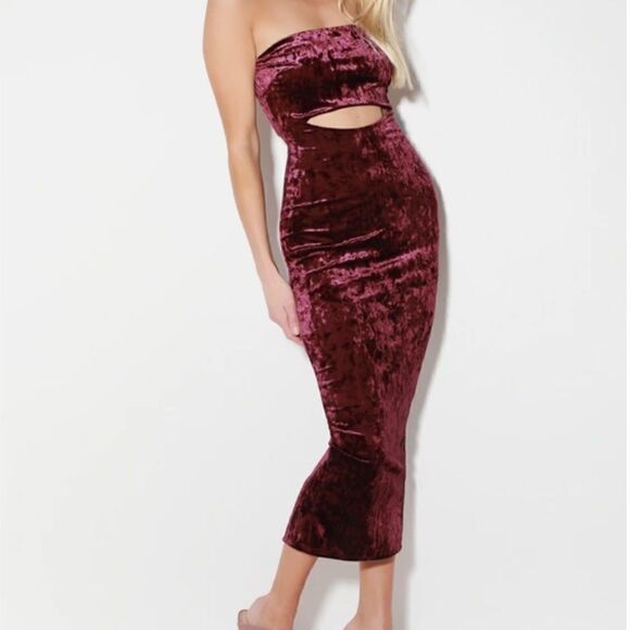 Lulu's Plum Purple Velvet Cutout Midi Dress - Picture 3 of 4